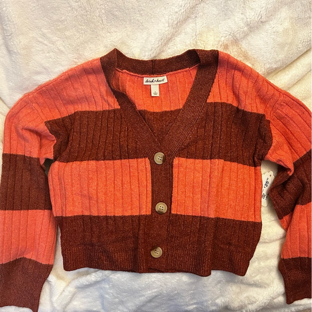 DEREK HEART Cropped Button Up Striped Sweater (M)